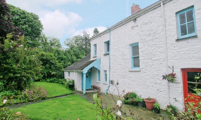 Whitland House | Parke Cottage
