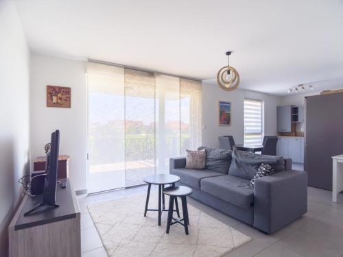 Chatenois Apartment | Parking privé - Accès PMR - Terrasse vue châteaux - 2 lits