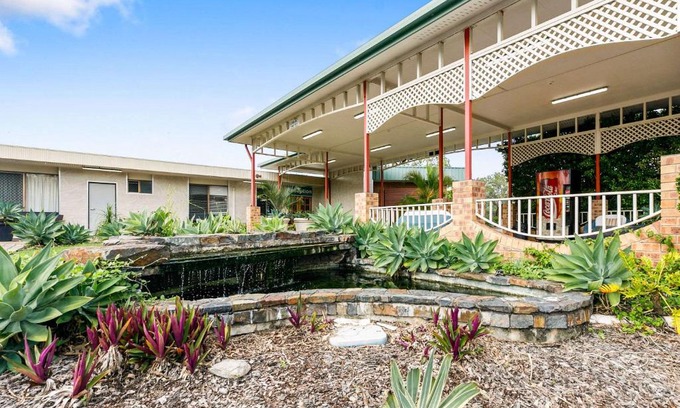 Calliope Hotel | Parkland Resorts Calliope
