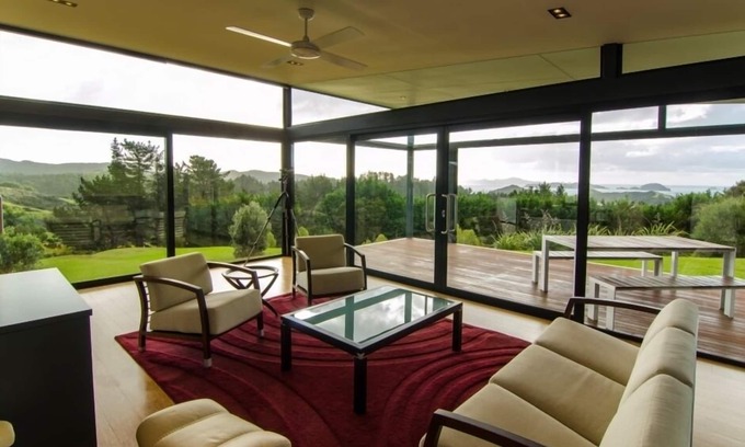 Russell Villa | Paroa Retreat - Supreme House of The Year 2008