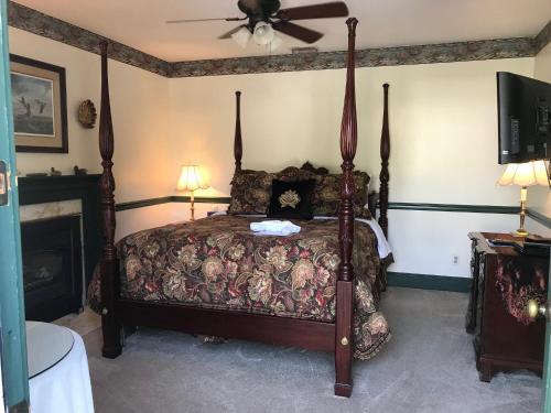 St. Michaels Bed & Breakfast | Parsonage Inn Bed and Breakfast