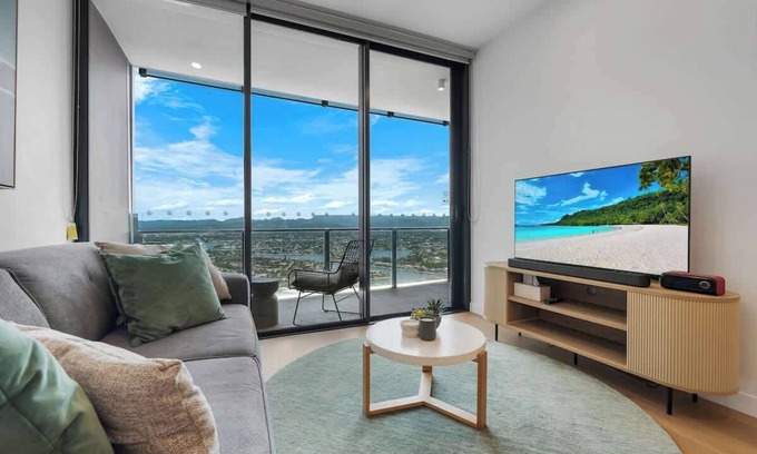Broadbeach Apartment | Partial Spectacular Ocean View NEW 2BR *Pool/Gym*