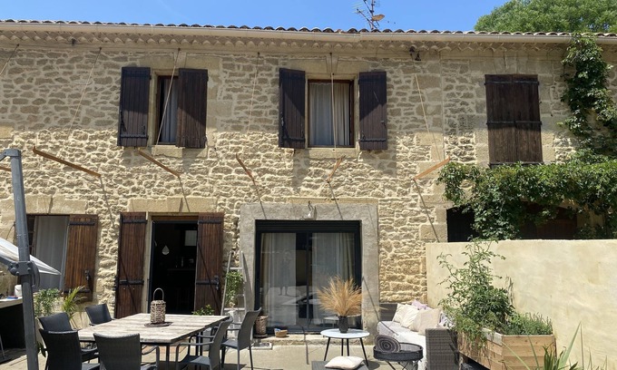 Pujaut Other | Partie de Mas , 2 Chambres, Jardin , Piscine