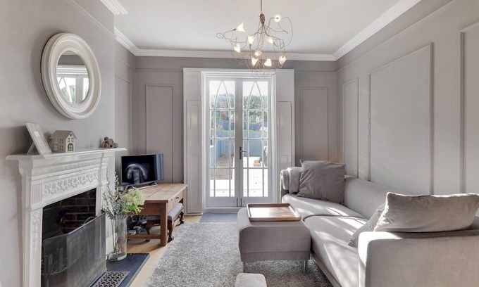 Royal Tunbridge Wells House | Pass the Keys | Perfectly located town house