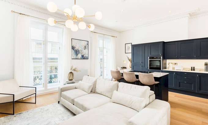Leamington Spa Apartment | Pass the Keys | Modern, High End 1 Bed in Central Leamington Spa
