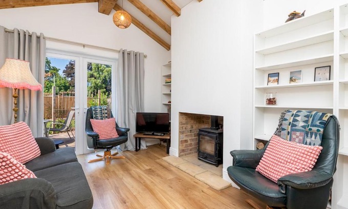 Combe Down House | Pass the Keys Spacious family home with parking