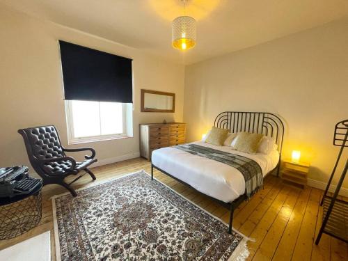 New Mills House | Pass the Keys Spacious Garden Home in New Mills - Pet Friendly