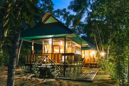 Puerto Maldonado House | Passiflora Lodge Tambopata