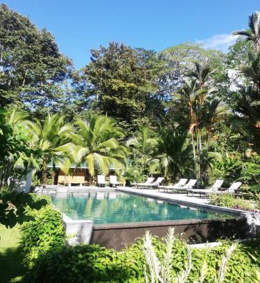 Cahuita Cabin | Passion Fruit Lodge