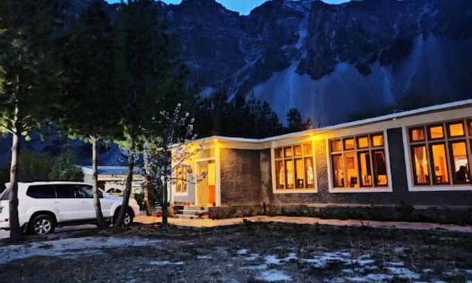 Hunza Cabin | Passu Tourist Lodge