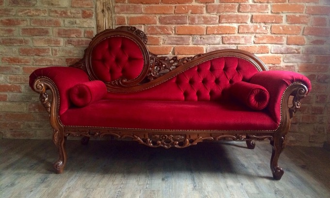 Lockwitz Apartment | Past straw Manufactory Dresden with industrial charm & Baroque splendor