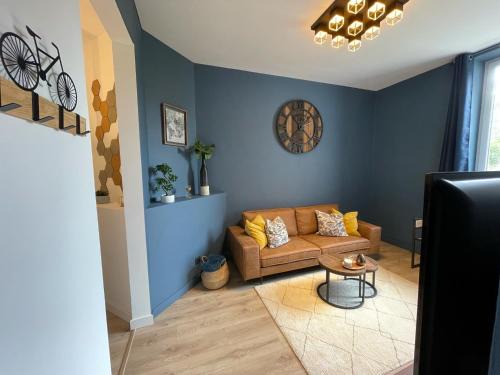 Saint-Laurent Apartment | Patenier Hidden Garden 1bdr with garden