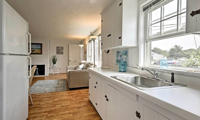 West Hyannisport Cottage | Patio & Walk to Craigville Beach: Cape Cod Retreat