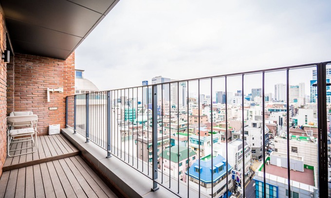 Nonhyeon-dong Hotel | Patio7 Hotel
