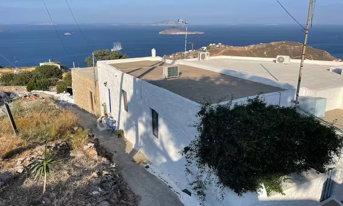 Patmos House | Patmos Horizon