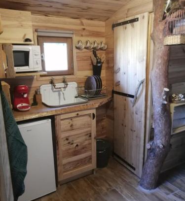 Chatuzange-le-Goubet Ski Chalet | patrice et chrstel Cabane en bois