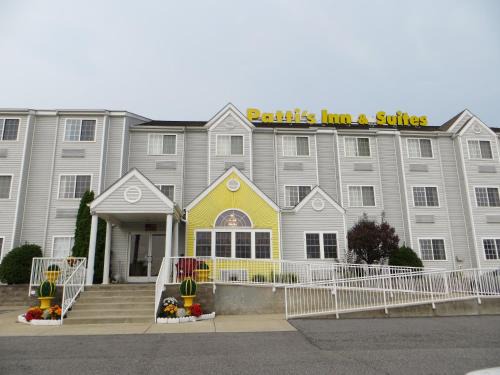 Grand Rivers Hotel | Patti's Inn and Suites