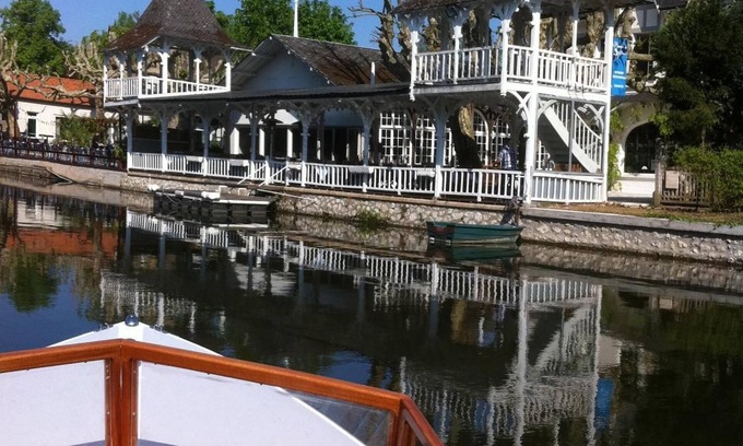 Olivet Hotel | Pavillon Bleu