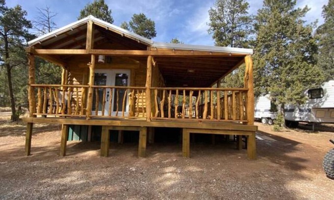 Timberon Cabin | Pawnee Pines Tiny Home Retreat