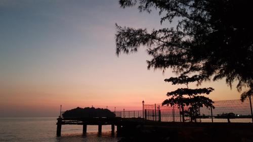 Tanjung Tanah Merah Apartment | PD Batu 9 Cocobay apartment with family
