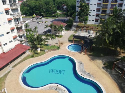 Tanjung Tanah Merah Apartment | PD Homestay Laguna / Ocean Apartment