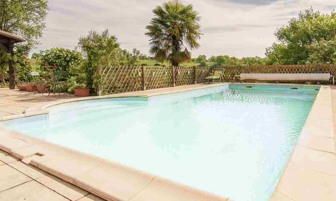 La Chapelle-Saint-Jean Cottage | Peace AND Charm IN Dordogne