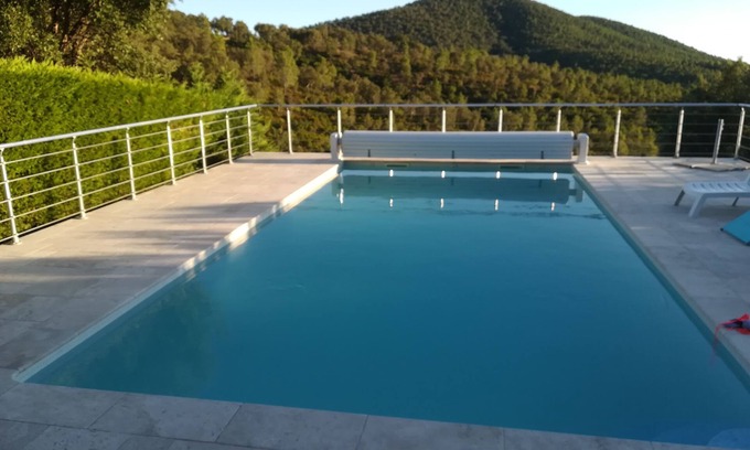 La Londe-les-Maures House | Peace and relaxation assured, view of the Massif des Maures, 3 bedrooms, private pool.