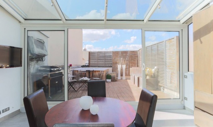 Notre-Dame Apartment | PEACE & LOFT TERRACE VERSAILLES CENTER