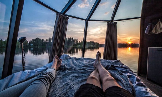Jokkmokk Municipality House | Peace & Quiet Hotel Floating Glass Room for 2 guests experience northern lights