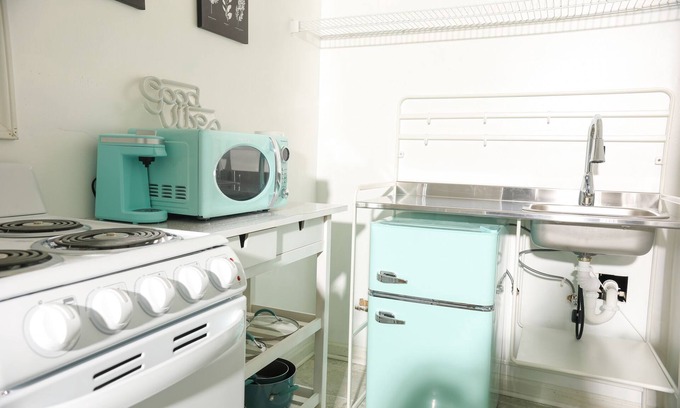 Atlanta Apartment | Peaceful 1 Bd. Apt. w/everything included.