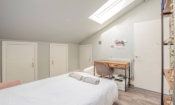 Tufnell Park Apartment | Peaceful 2-Bed Flat in London