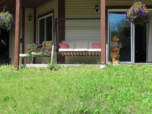 Wasilla House | Peaceful 3 bdrm Alaskan getaway