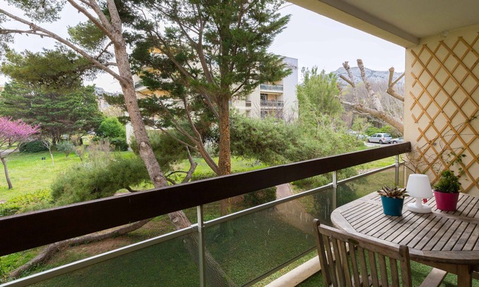 8th Arrondissement Apartment | Peaceful apartment 200m from the beach