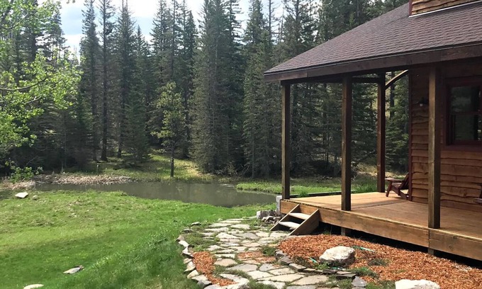Deadwood Cabin | Peaceful cabin w/pond and babbling creek off the beaten path