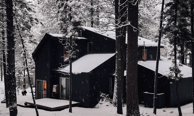 Sunriver Ski Chalet | Peaceful Chalet Home in Sunriver. 10-mimute walk to SHARC!