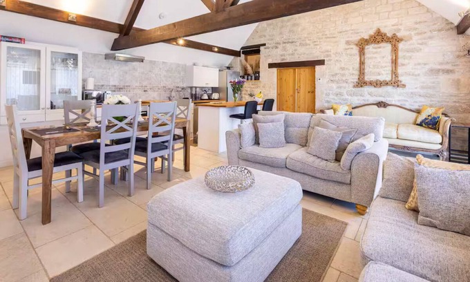 Chippenham House | Peaceful charming ancient dovecote conversion