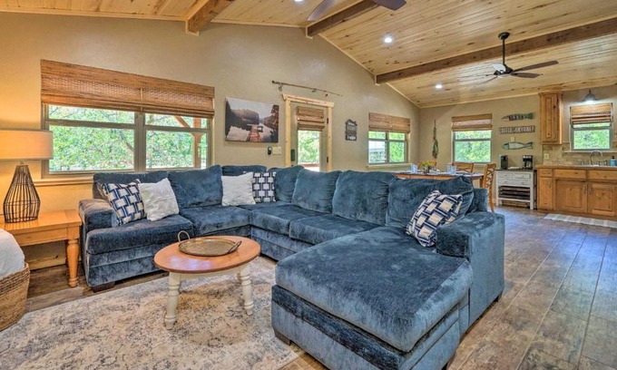 Clayton House | Peaceful Clayton Cabin - Walk to Sardis Lake!