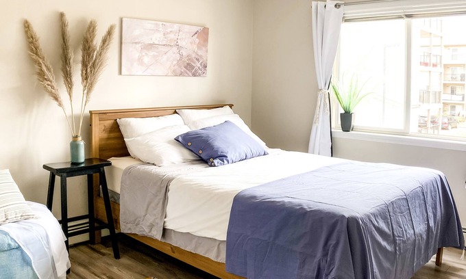 Northeast Edmonton Condo | Peaceful Clean 2Bed/2Bath by Train w Office & Balcony