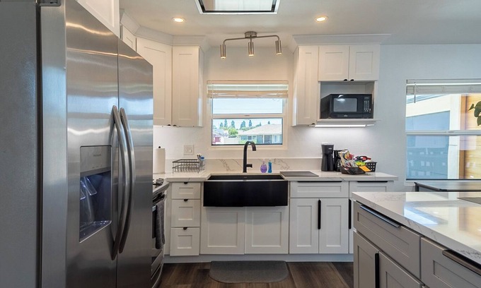 Harbor House | Peaceful Escape: near LAX/Long Beach/Sofi/Forum/wlk 2 Dignity Sport Park