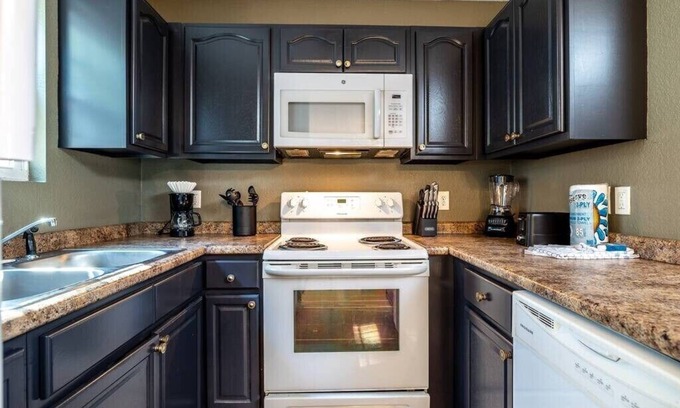 Sevierville House | Peaceful Getaway: Hot Tub, Perfect Location!