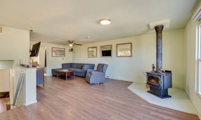 Coal Creek Canyon House | Peaceful Golden Cabin: 17 Mi to Town!