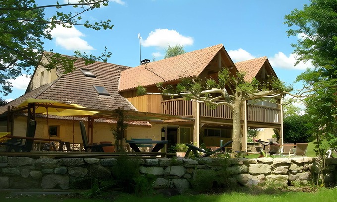 Campagne House | Peaceful Haven in Dordogne – Gîte L'Échappée, Cozy Little House with Pool & Terrace