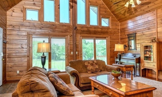 Centerville Cabin | Peaceful Hills Retreat Lodge with a Great View, a Pond, a Fireplace, Sleeps 10.