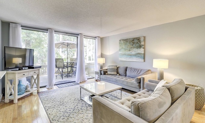 Hilton Head Island House | Peaceful Lagoon Views, New Furnishings, Near Coligny & Tiki — Great for Families