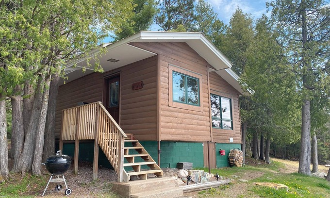 Ely Cabin | Peaceful Lakeside Cabin on Shagawa Lake