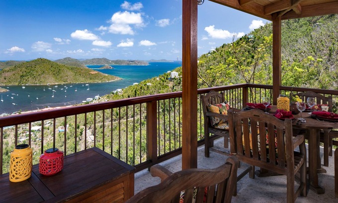 Estate Carolina Cottage | Peaceful, luxury villa with breathtaking views of Coral Bay and the BVIs