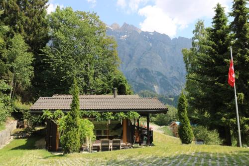 Chamoson Ski Chalet | Peaceful Mountain Chalet for 4, with Garden, Games & BBQ