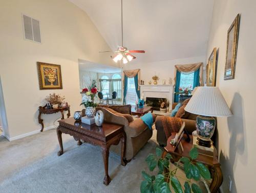 Jonesboro House | Peaceful Oasis at Crimson Ridge