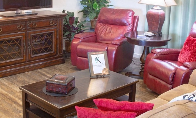 Graham House | Peaceful Pastures near PK Lake
