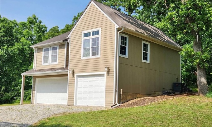 Pittsburg House | Peaceful Pointe - 3 bedroom house, Pomme de Terre Lake